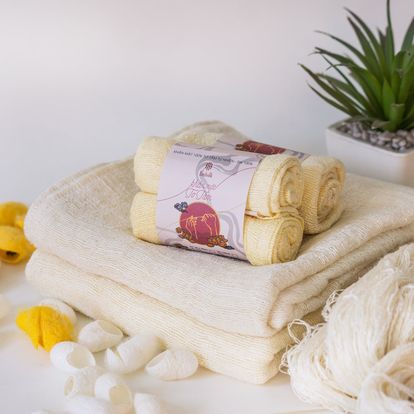 Khăn mặt tơ tằm