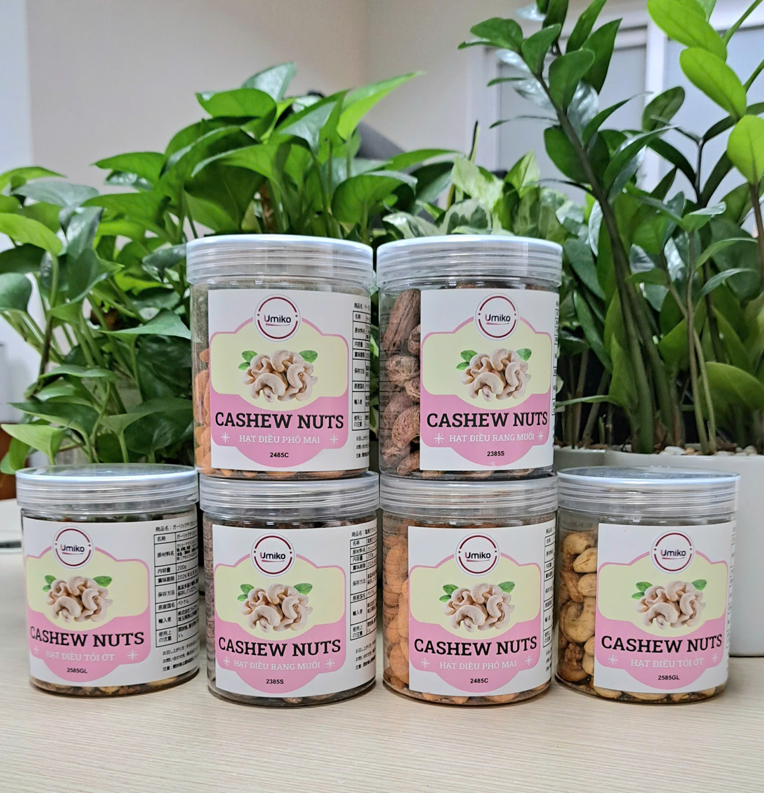 Hạt điều tỏi ớt